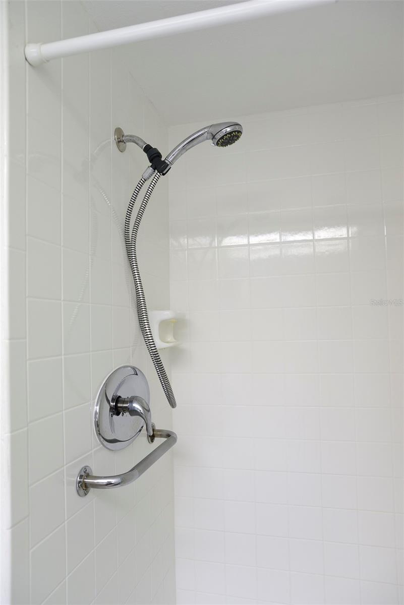 Guest Shower
