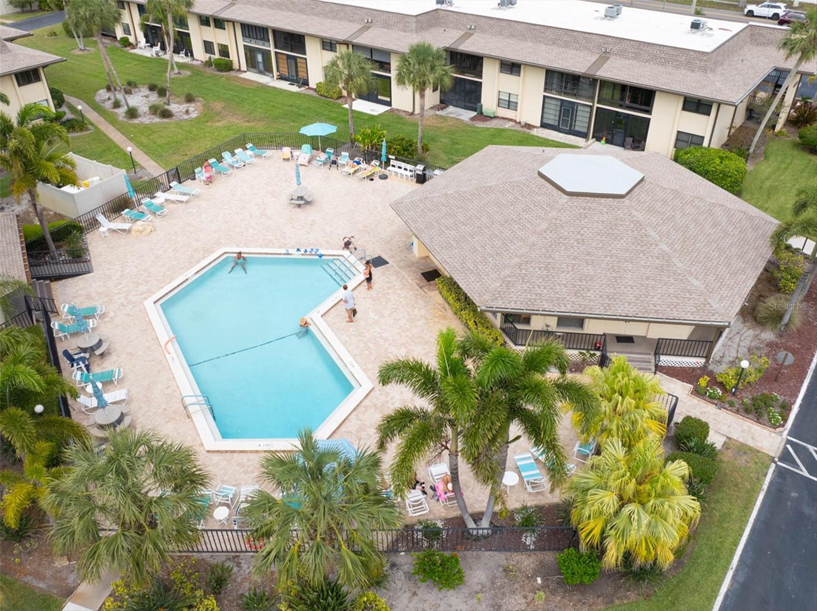 Pool and Clubhouse