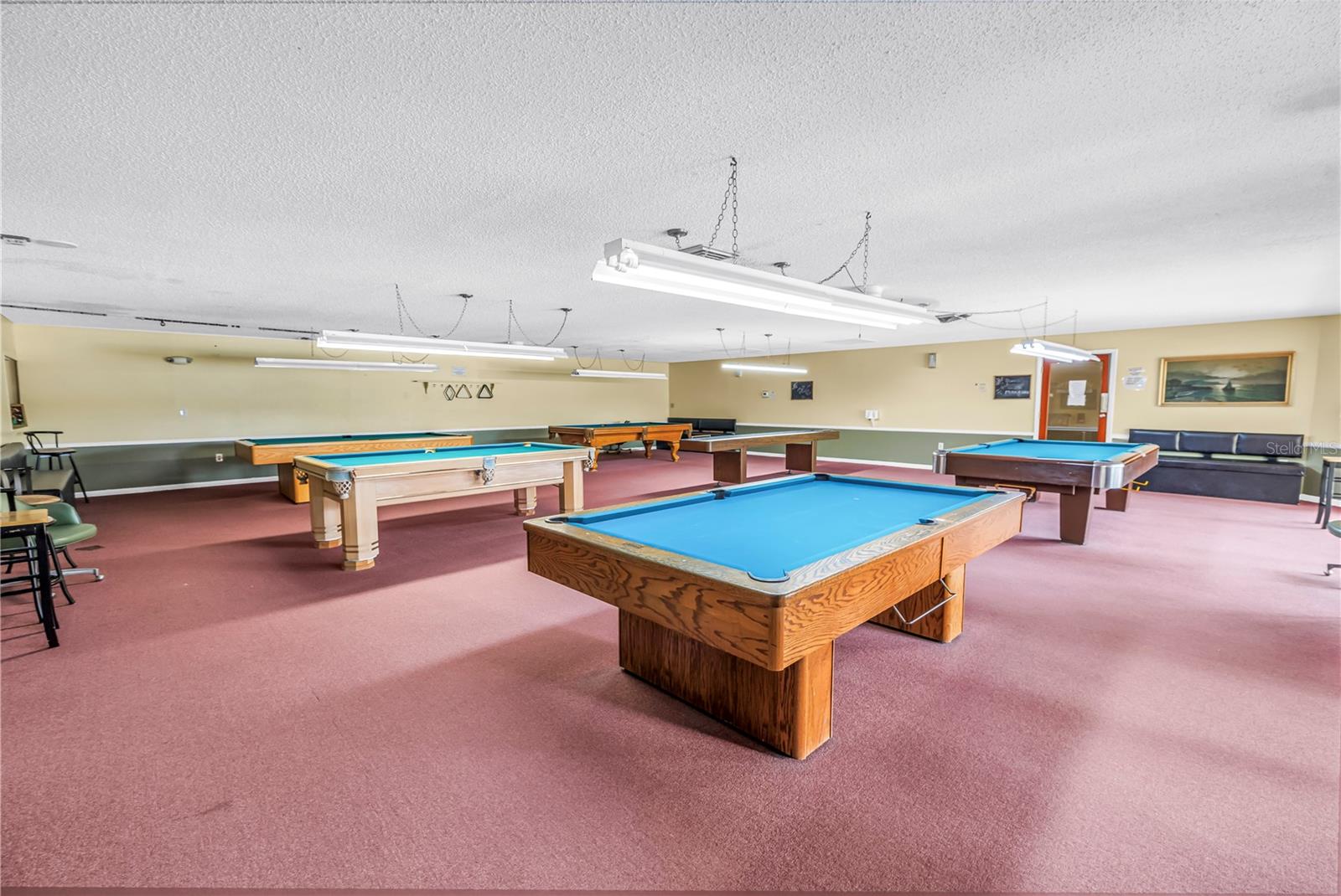 billiards room