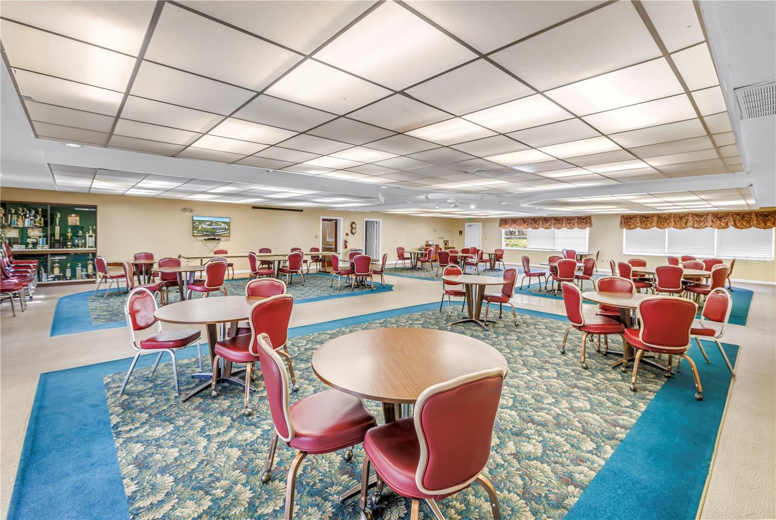 Banquet/meeting rooms!
