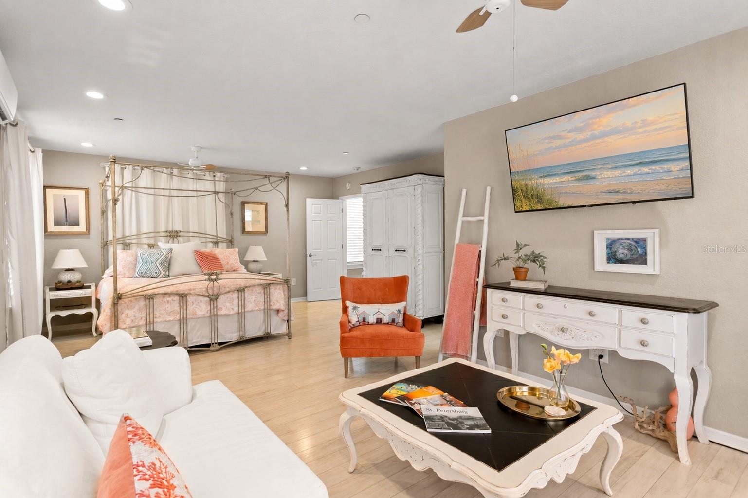 Primary bedroom on 1st floor with sitting area
