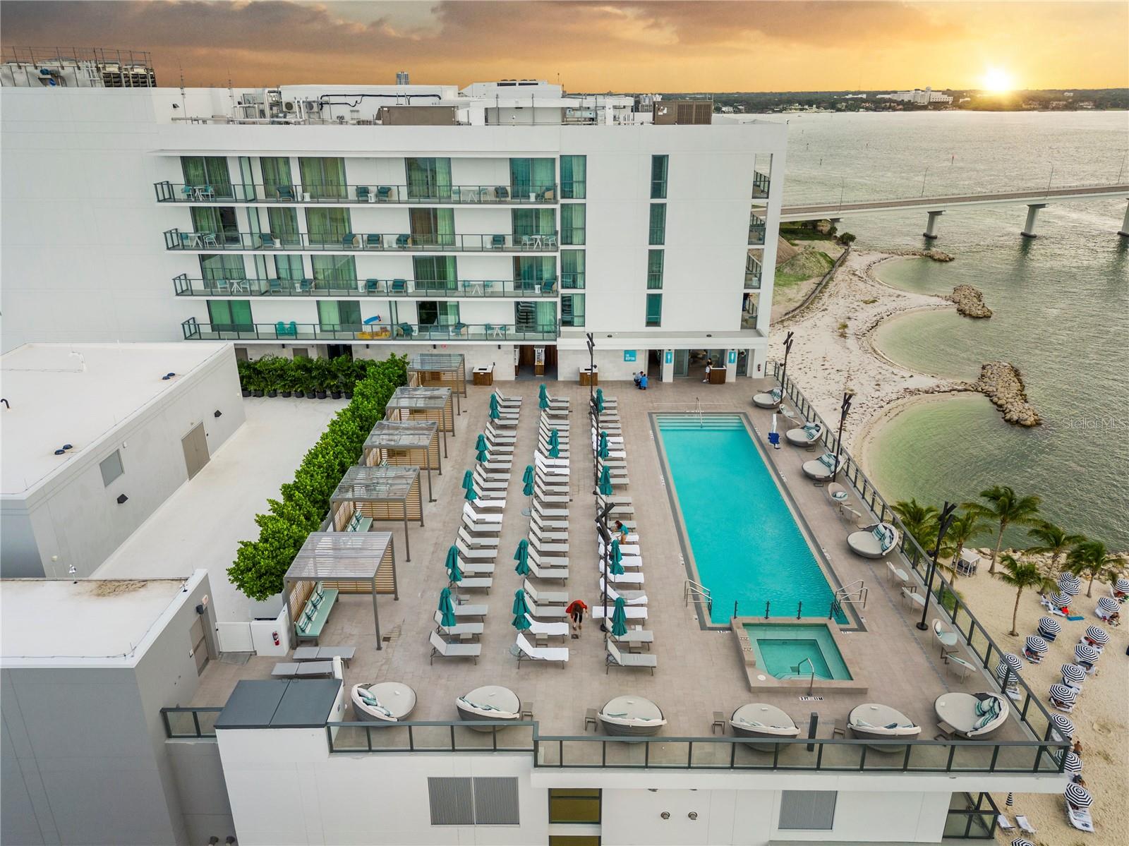 Roof Top Pool