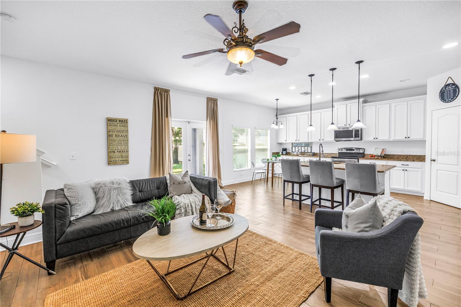 FAMILY ROOM