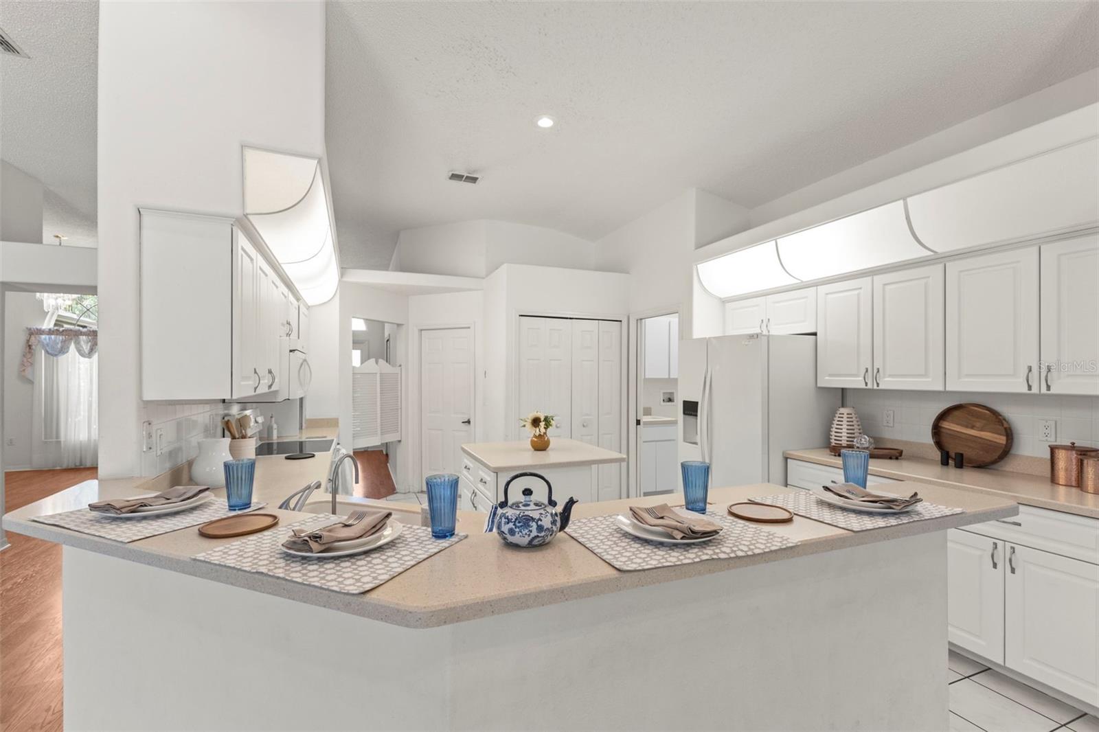 Breakfast bar