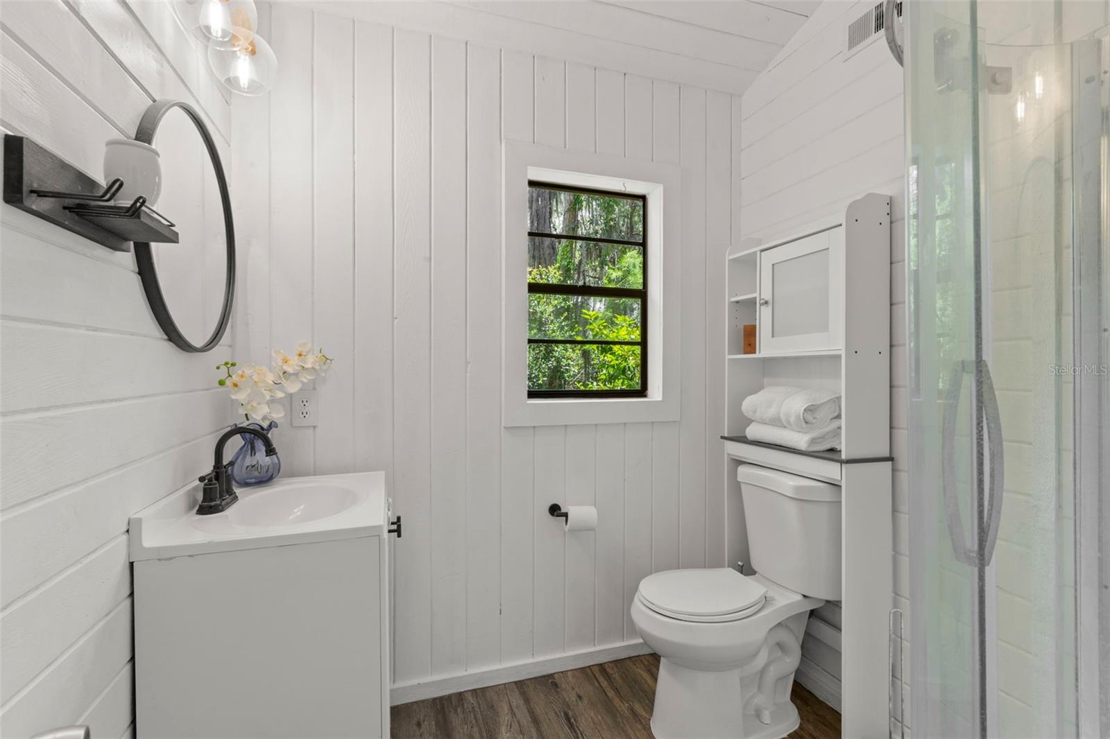 Ensuite bath