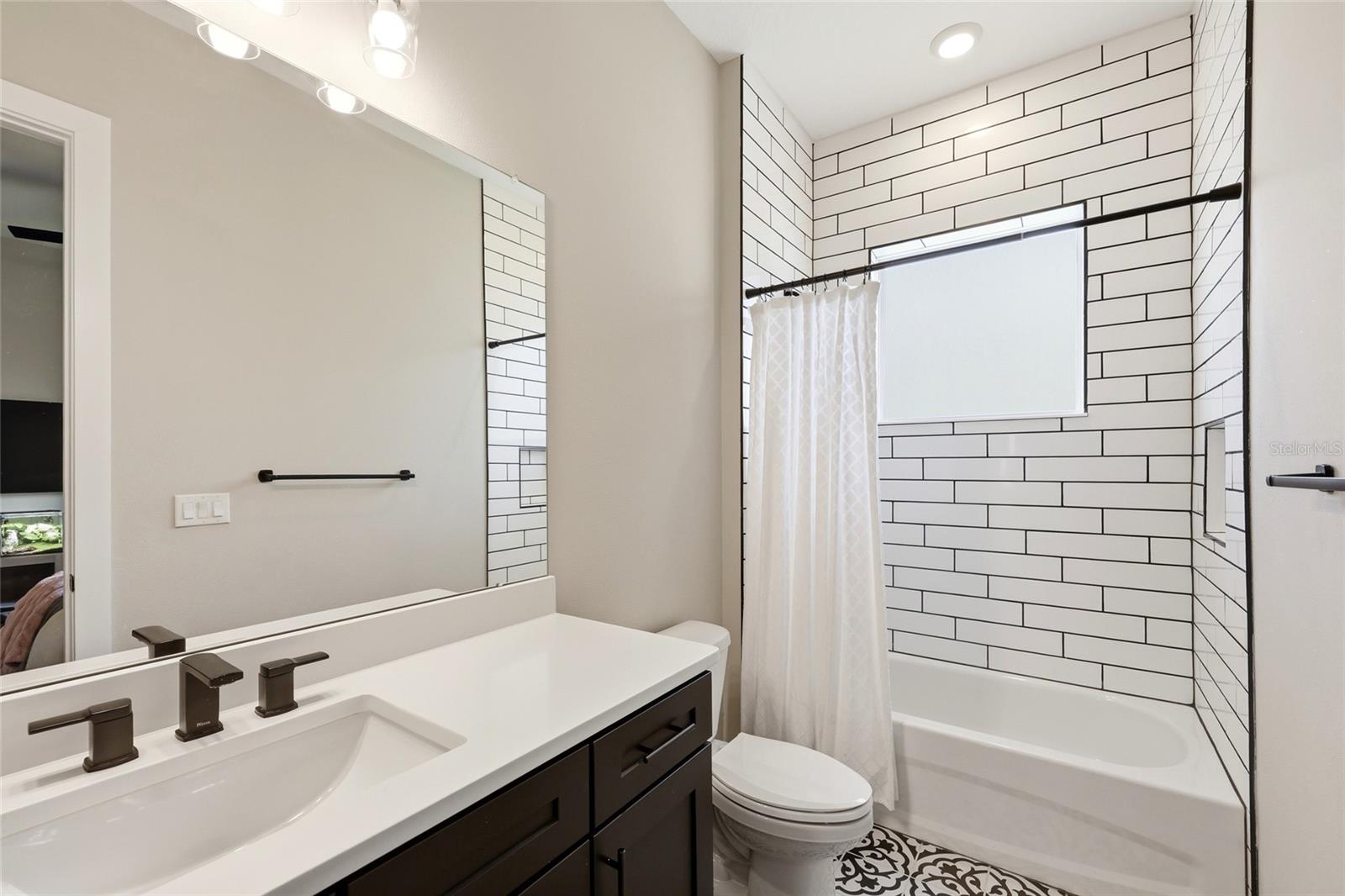 Second Primary En-suite