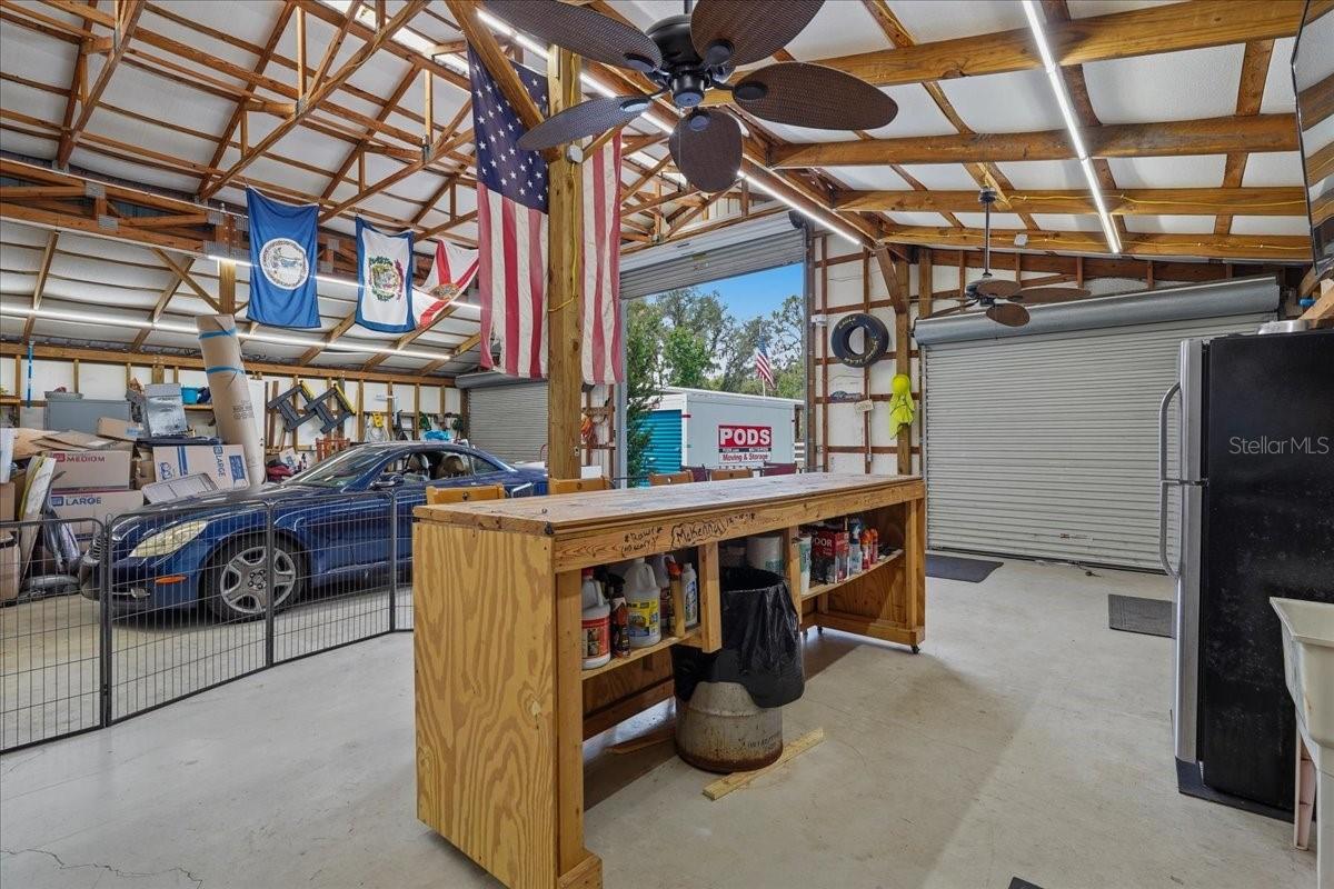 Rolling bar and barstools