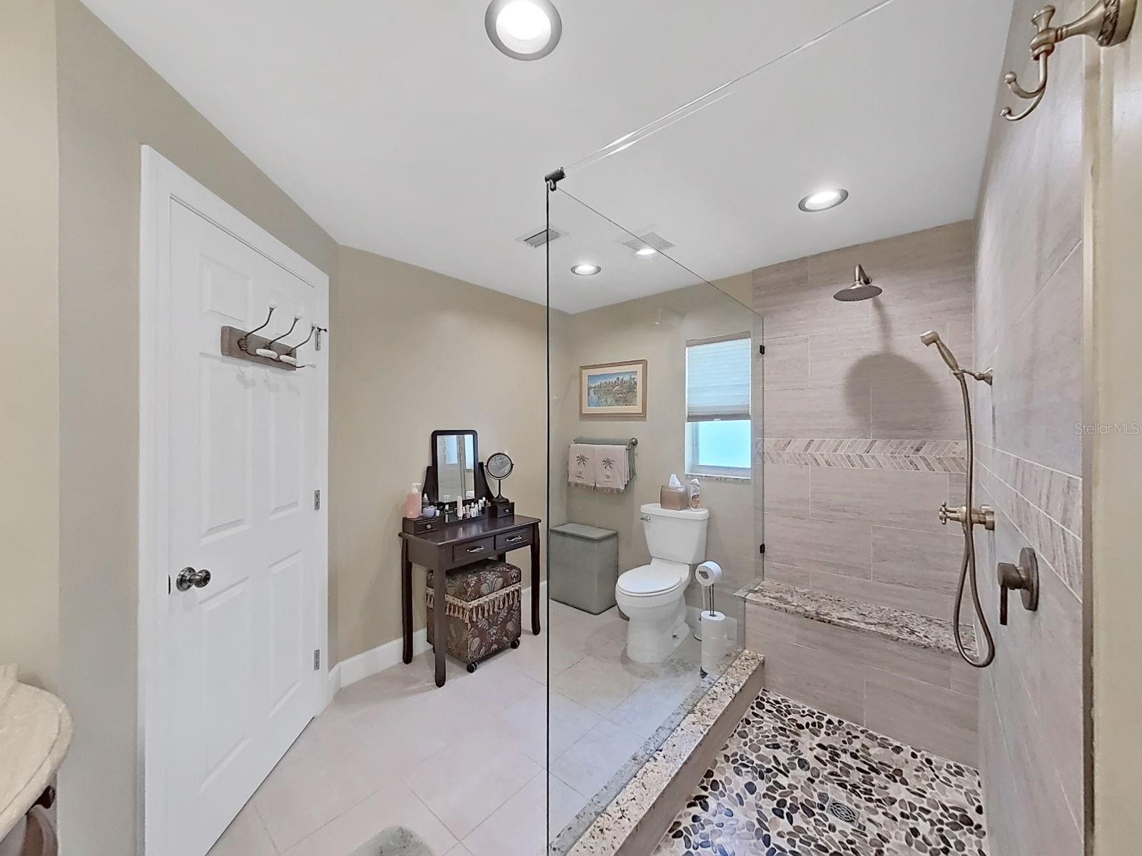 Enlarged and remodeled Primary En-suite!