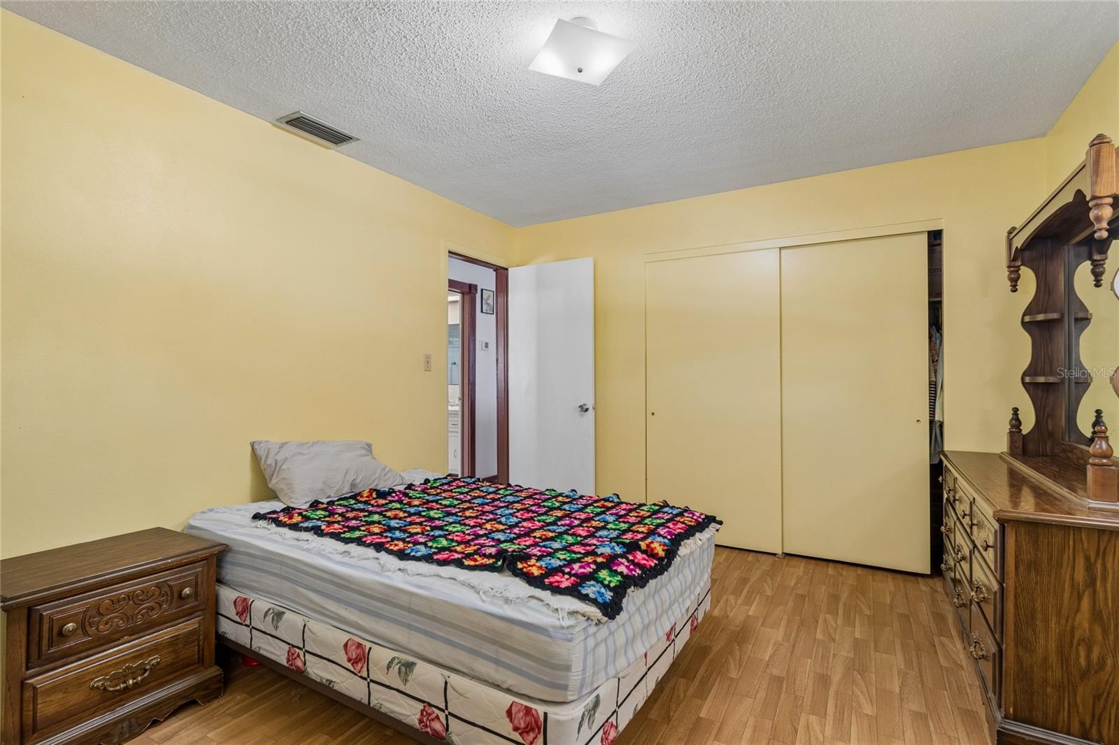 Bedroom 1a