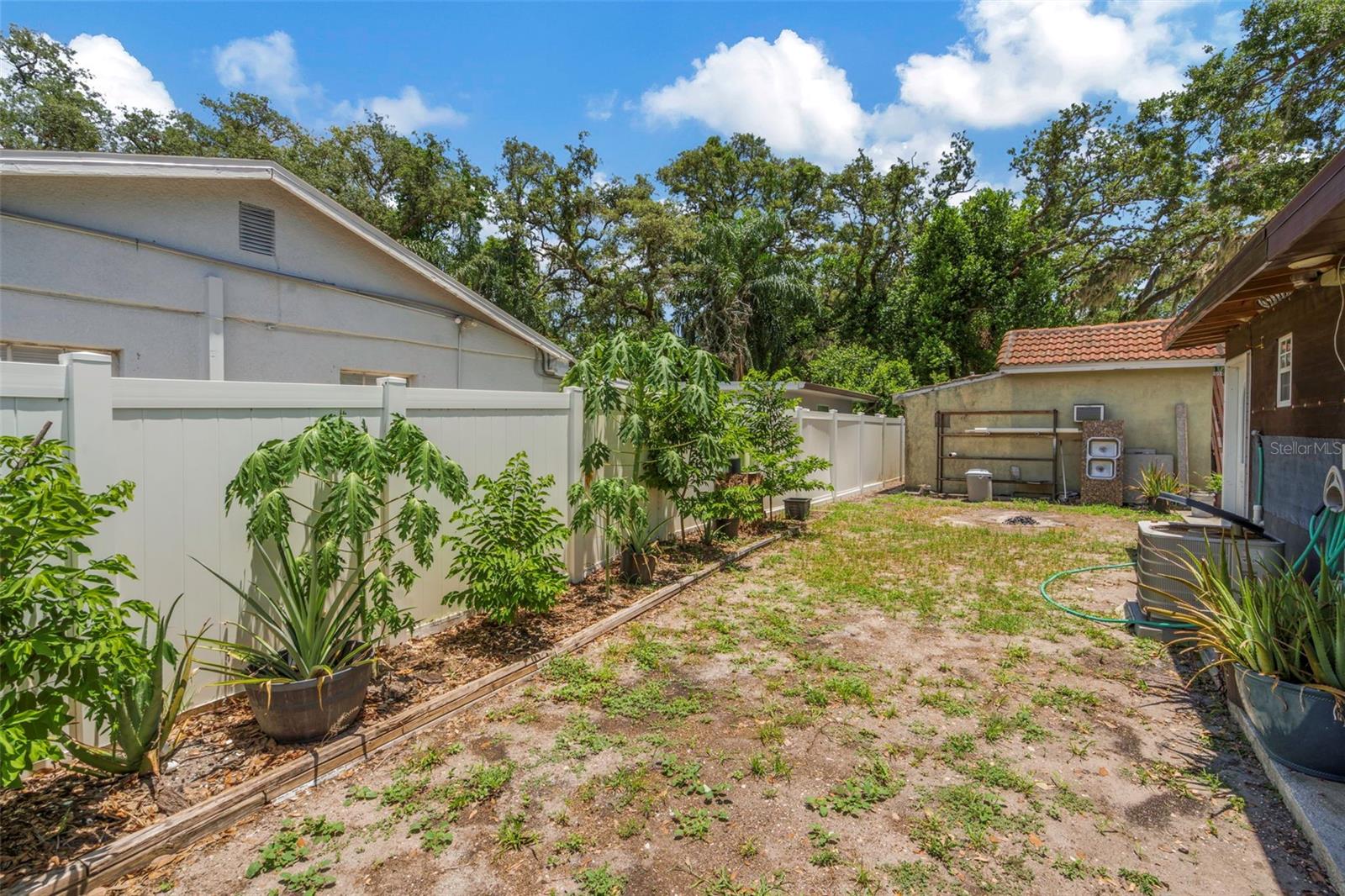 Side yard