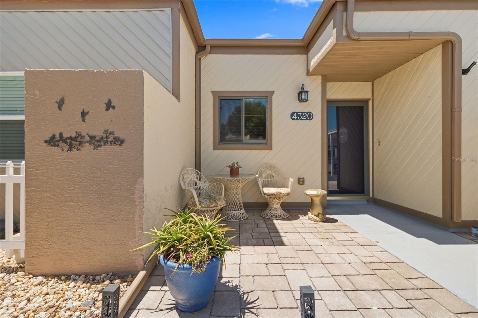Front patio and entrance