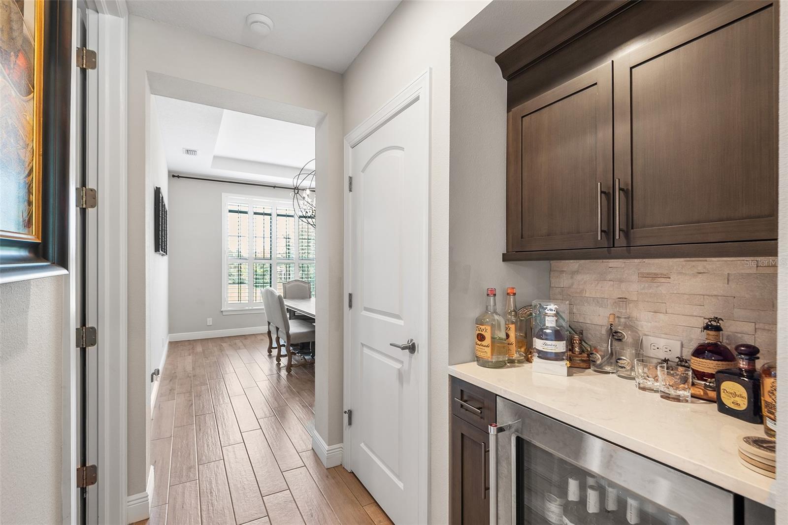 Dry Bar/Wine Refridgerator