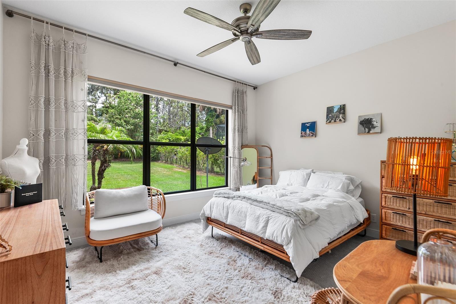 Guest Bedroom 1st Floor