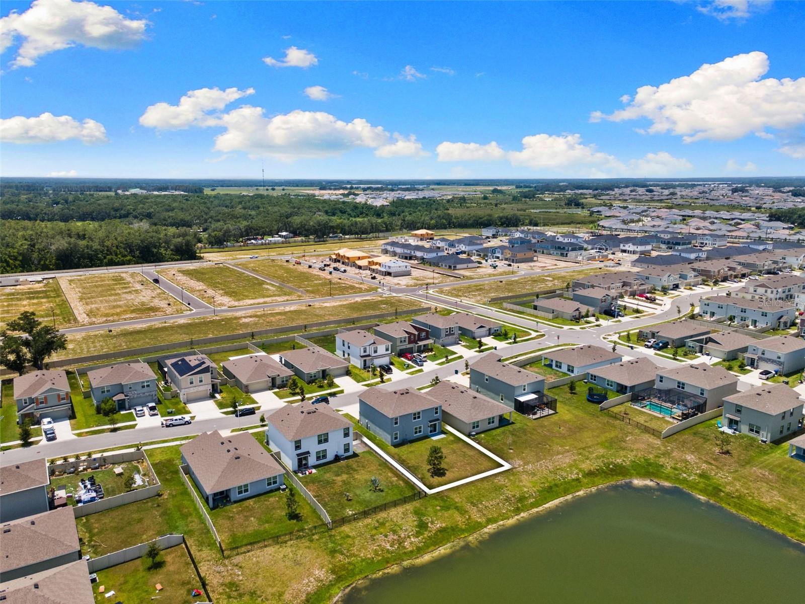 TB8522710