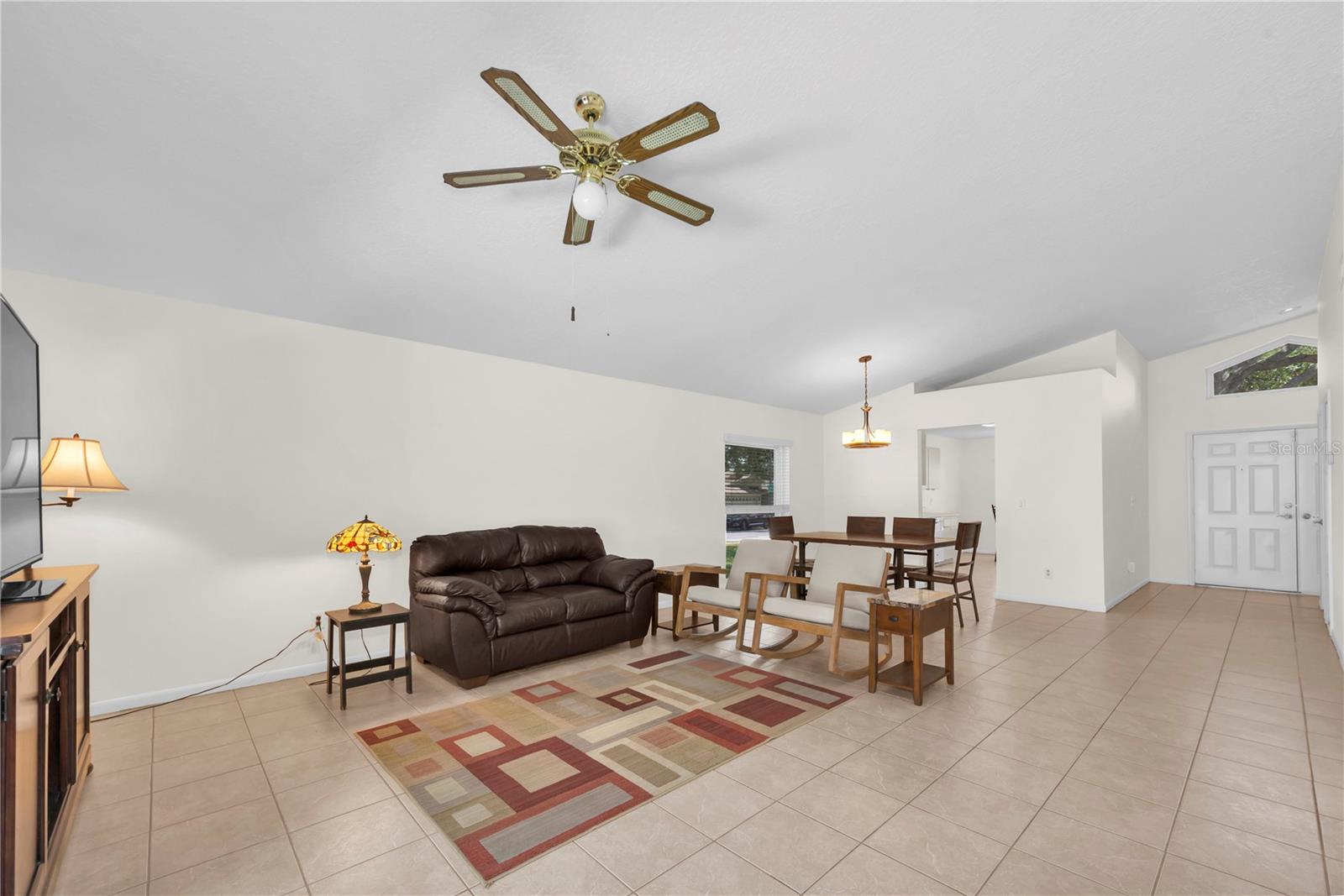 Spacious Floor Plan