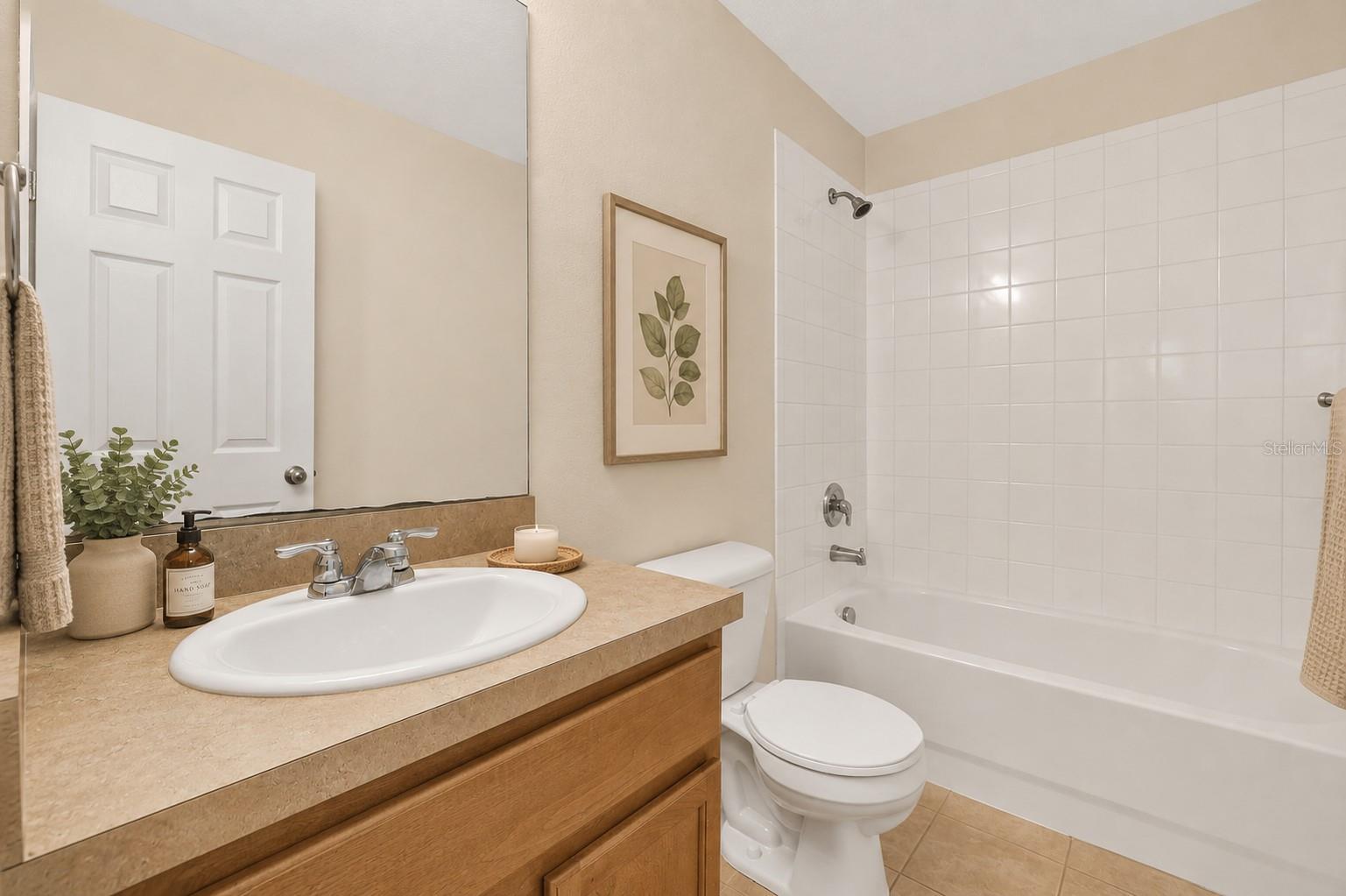 2nd Full Bathroom
