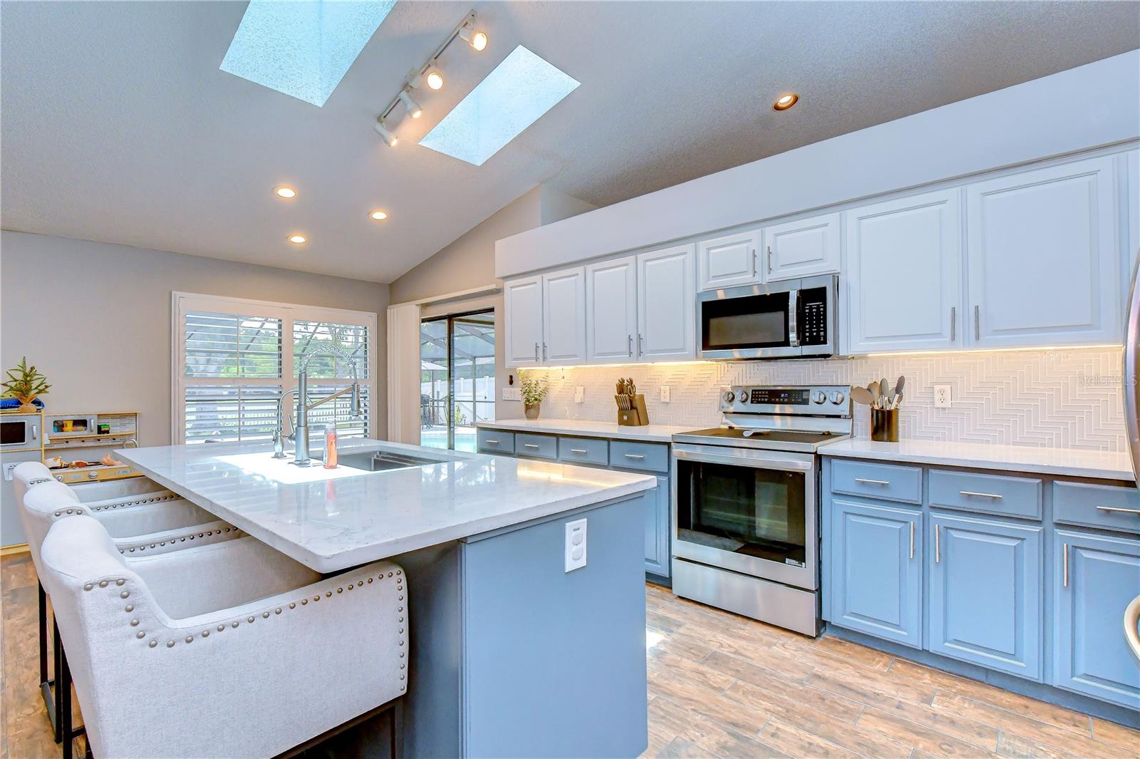 Elegant quartz surfaces offering beauty and durability.