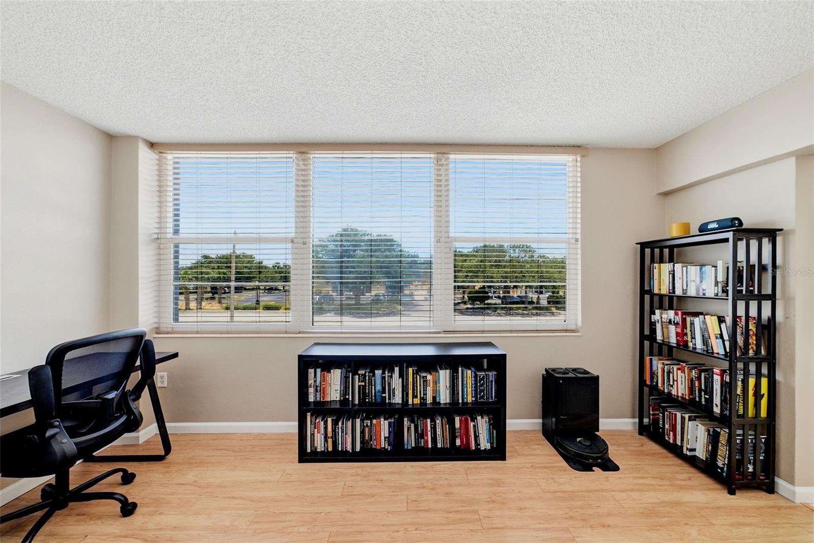 Bonus space perfect for an office