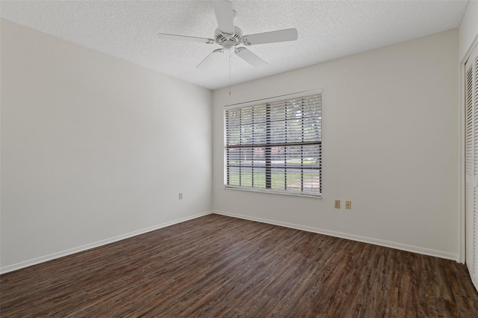 Guest bedroom
