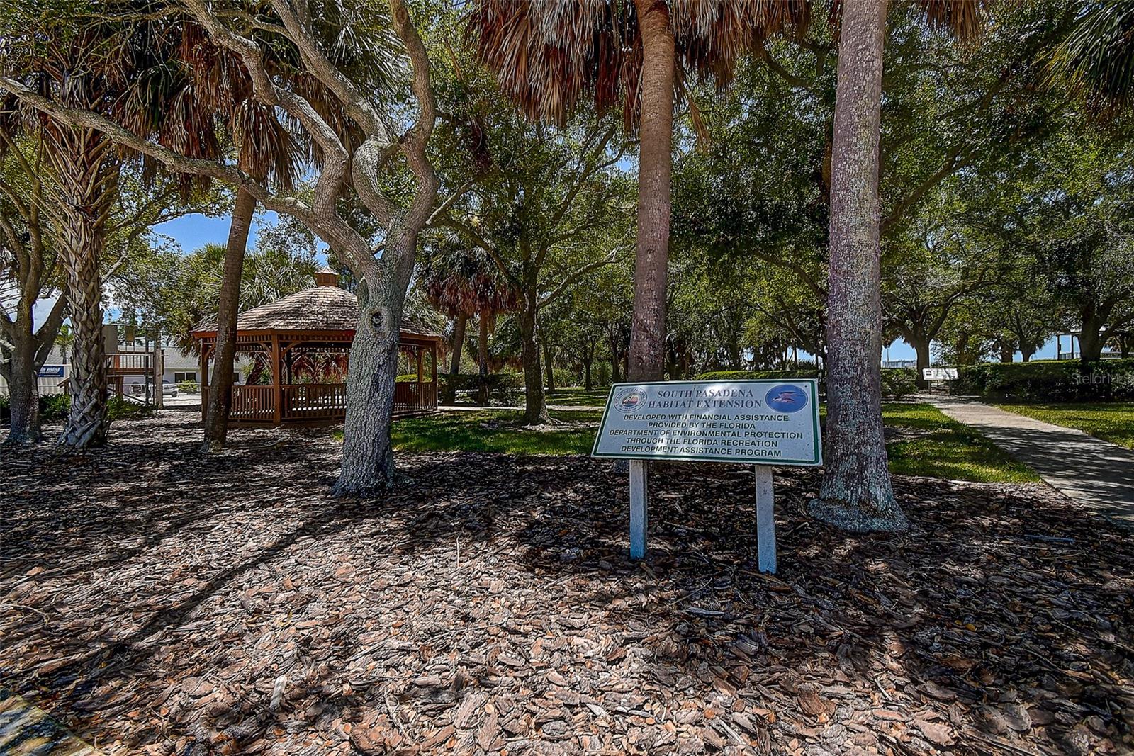 Park across from Shore View Building