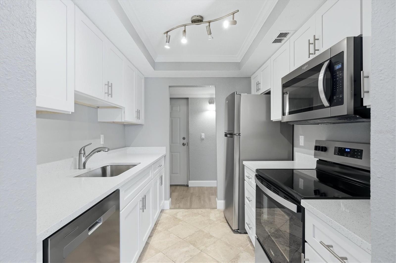 Kitchen SS appliances