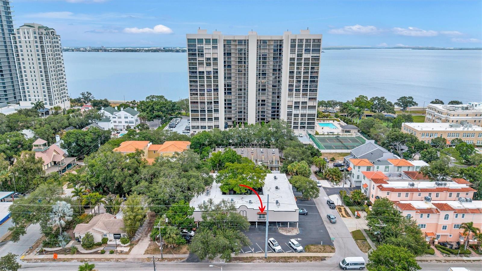 One Block from Iconic Bayshore Blvd