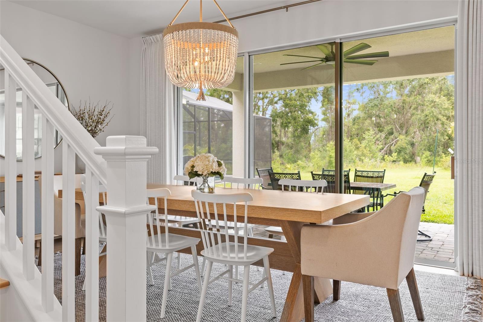 Oversized panoramic pocket doors