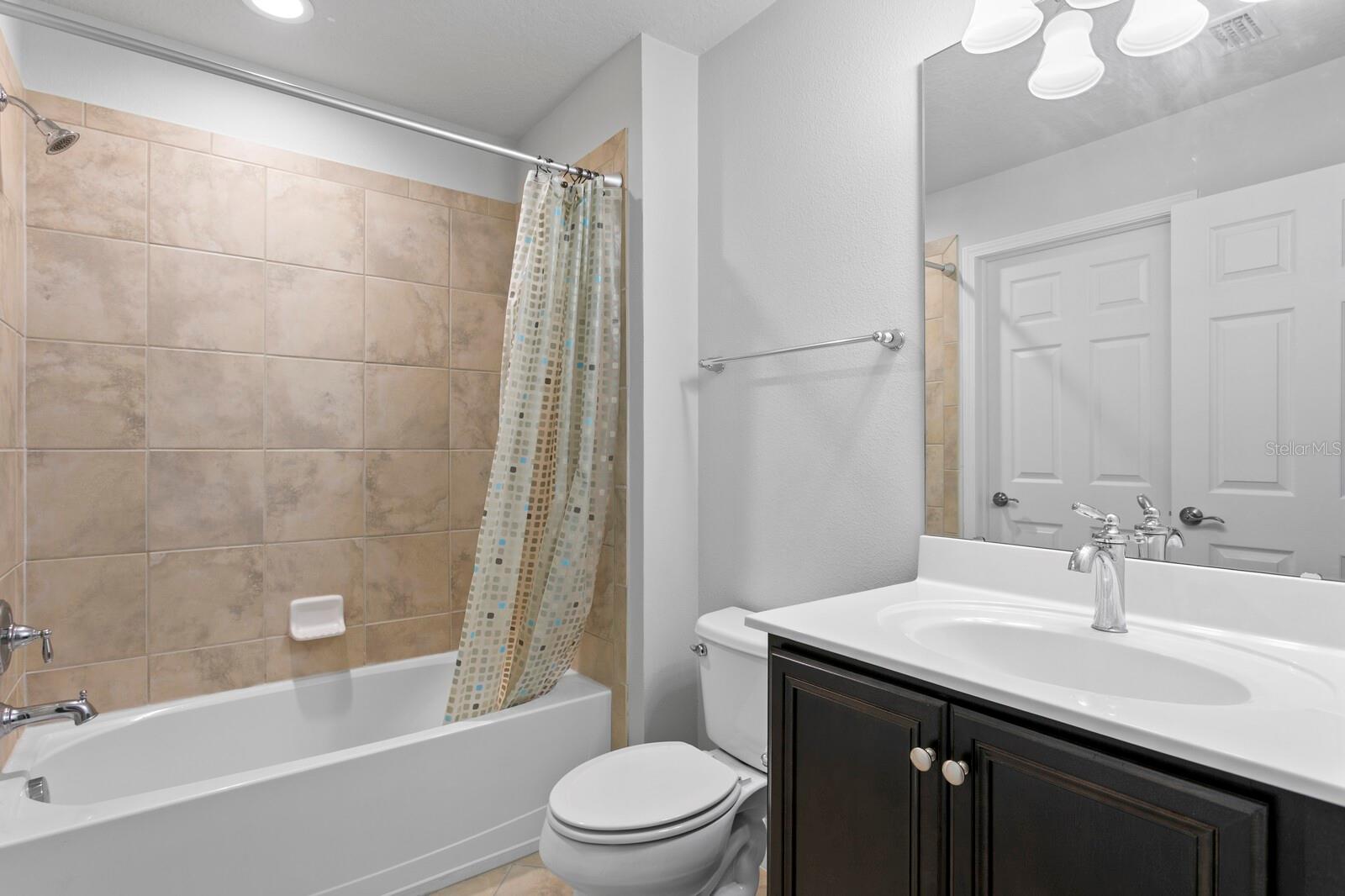 Ensuite 3rd full bath in 4th bedroom