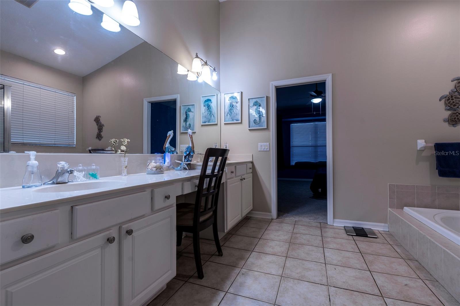 Dual Sinks