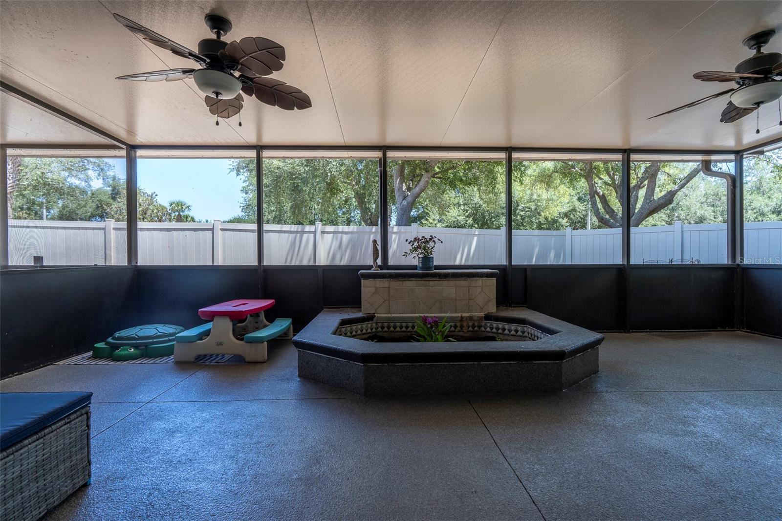 Expansive Screened in Lanai