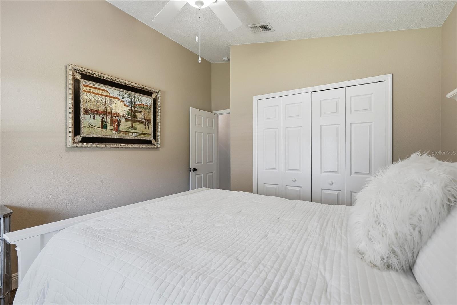 2nd bedroom.