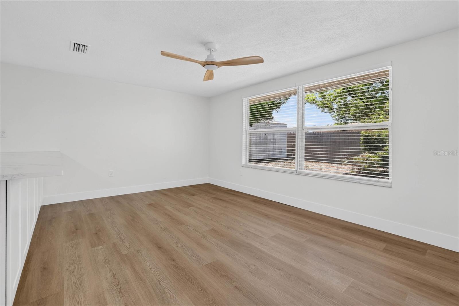 Back Living Room w/ Access to Pool