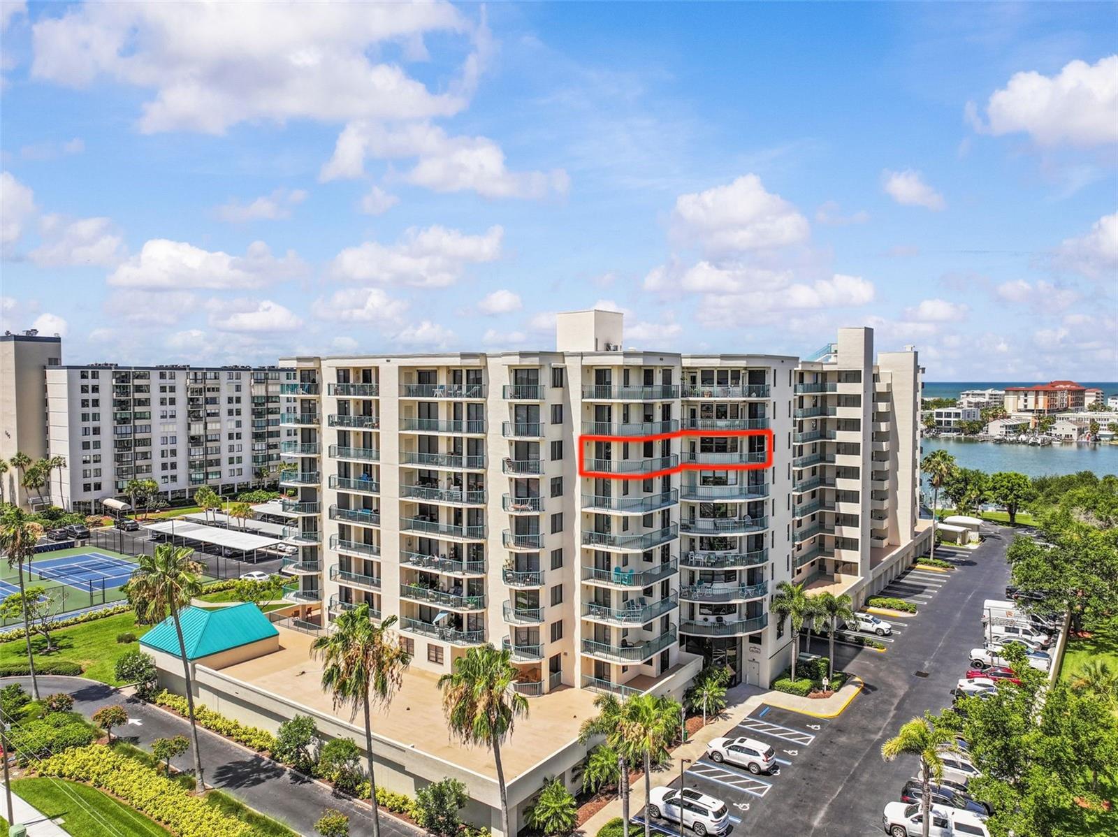 Eight Floor Views and 3 Balconies