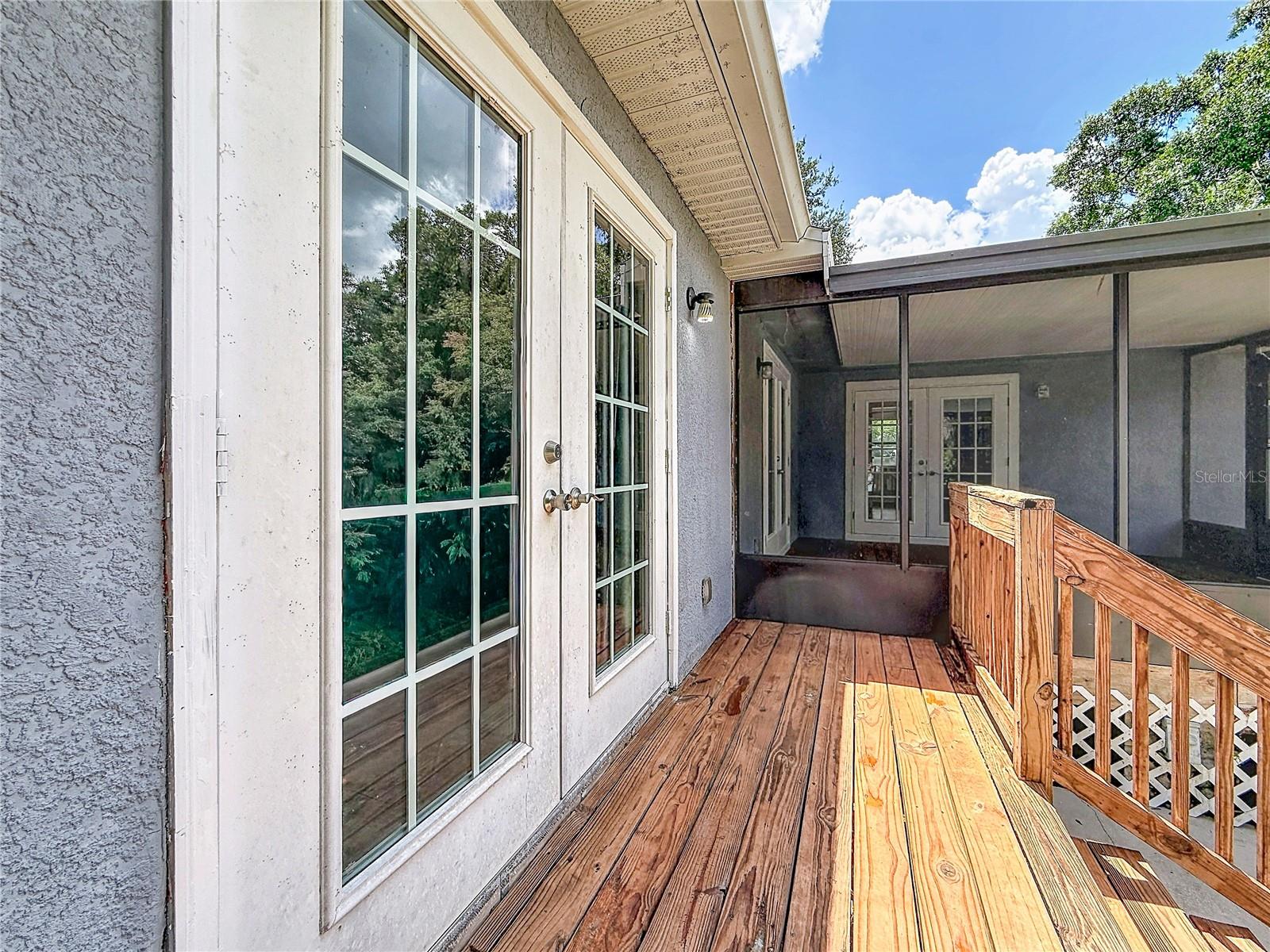 Bedroom side Deck