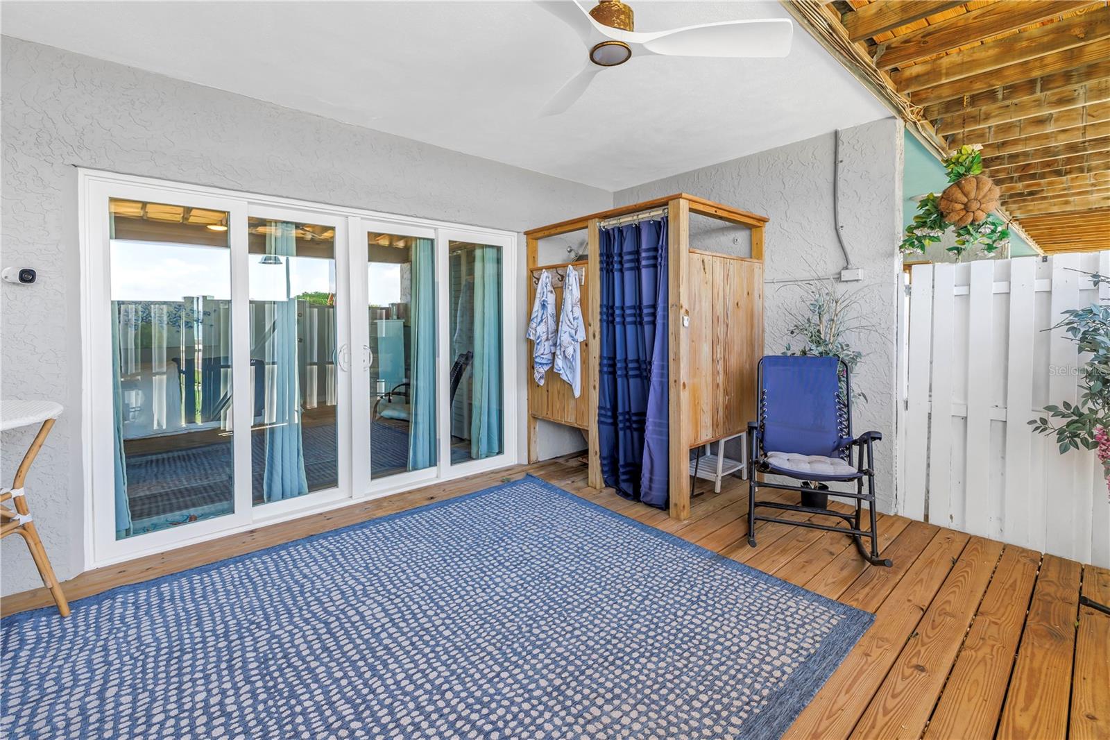 Bonus area ground level patio bonus area with outdoor shower