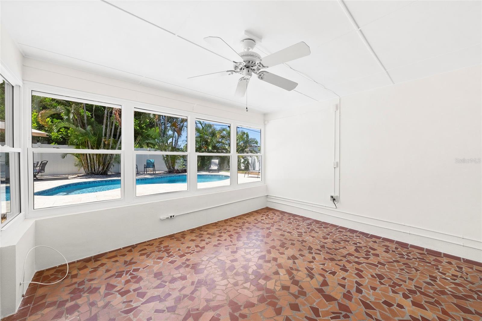 Air Conditioned Florida Room