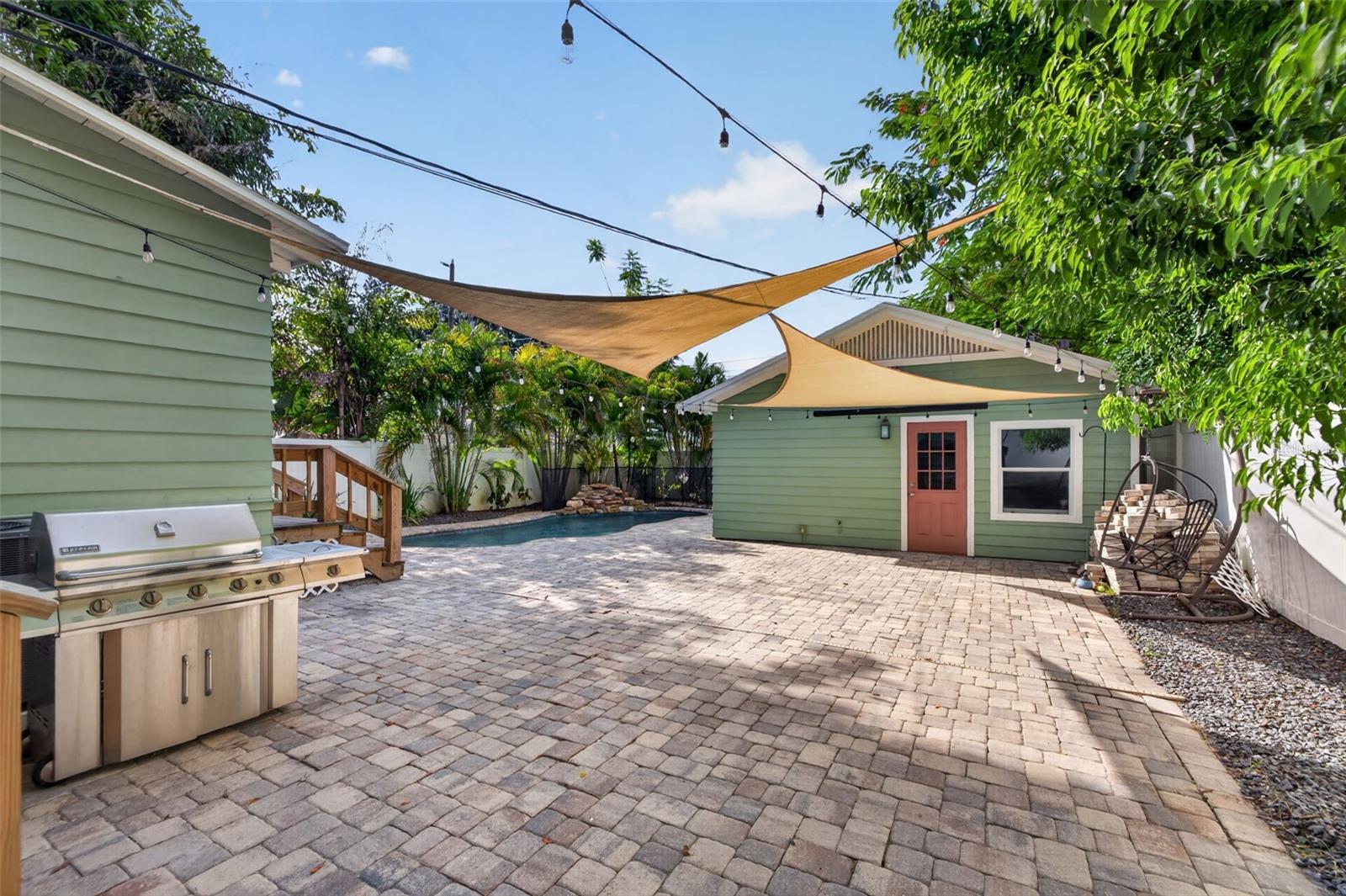 Large low maintenance yard