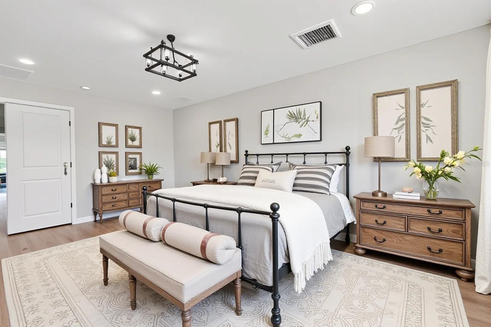 owners suite virtual staged