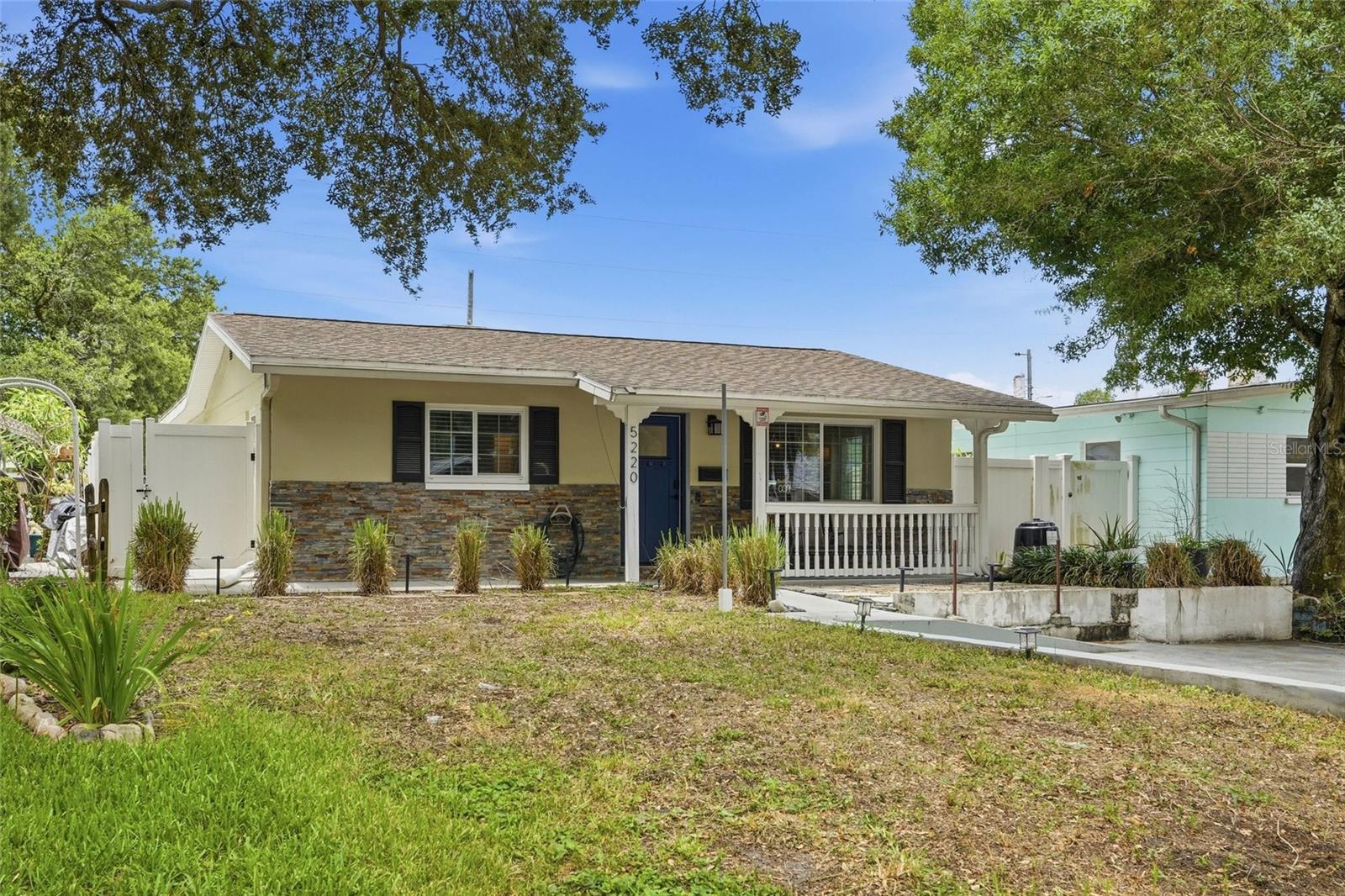 TB8523368