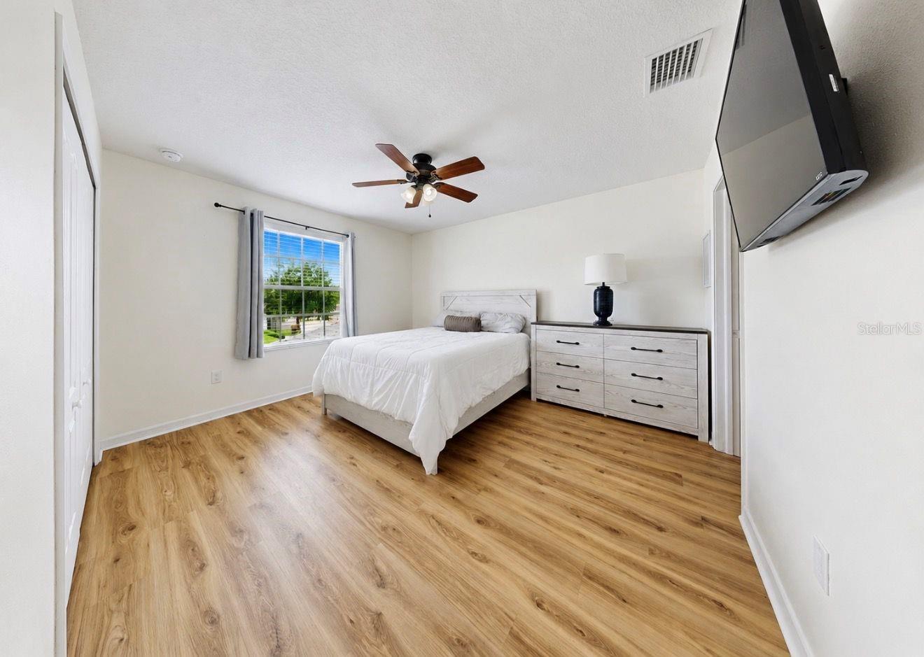 4th bedroom 2nd floor
