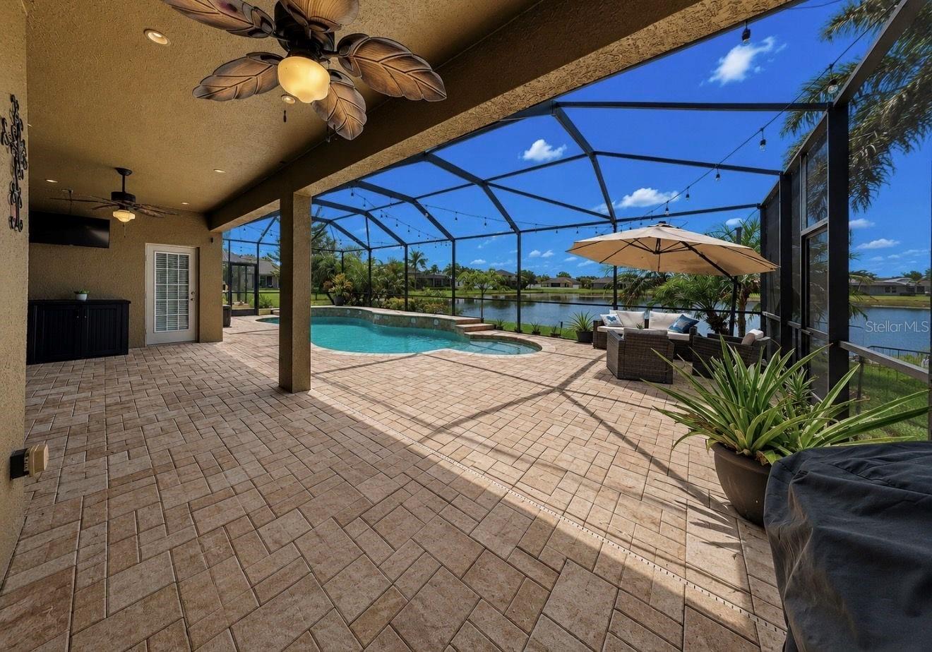 Pool deck