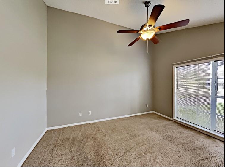 TB8523411