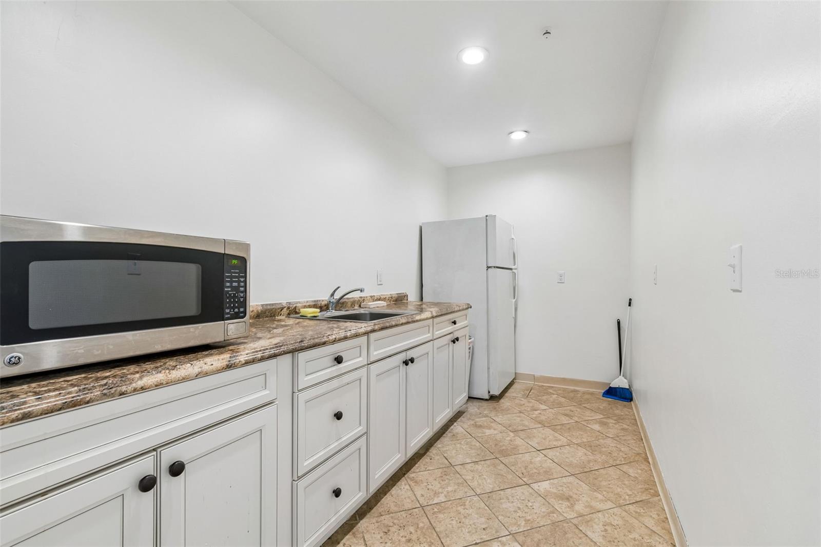 Clubhouse kitchen