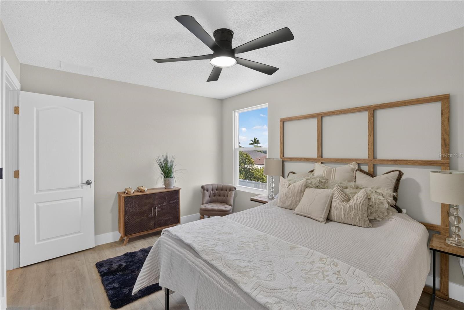 Bedroom2