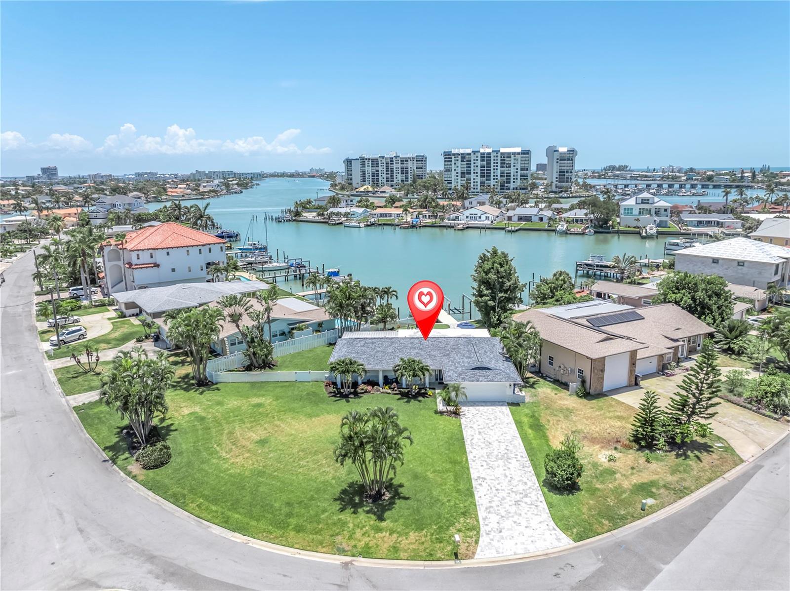 over 1/4 acre waterfront on ICW