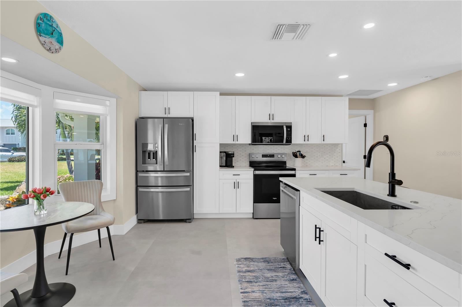 entertainers kitchen