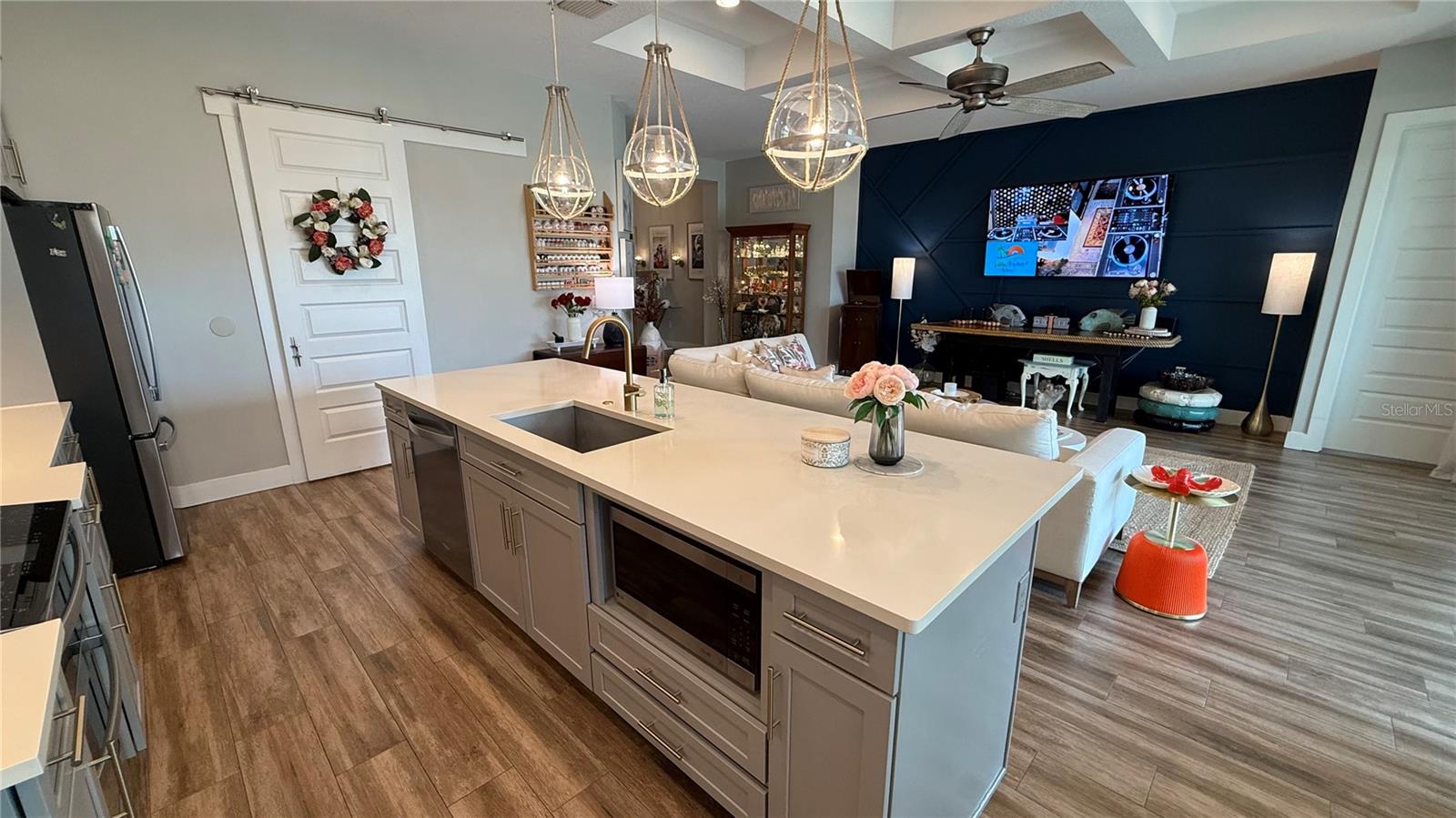 Kitchen Island