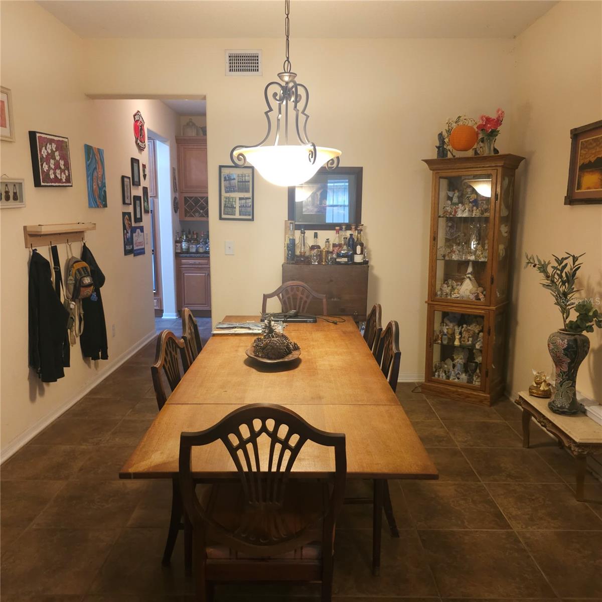 Formal dining room