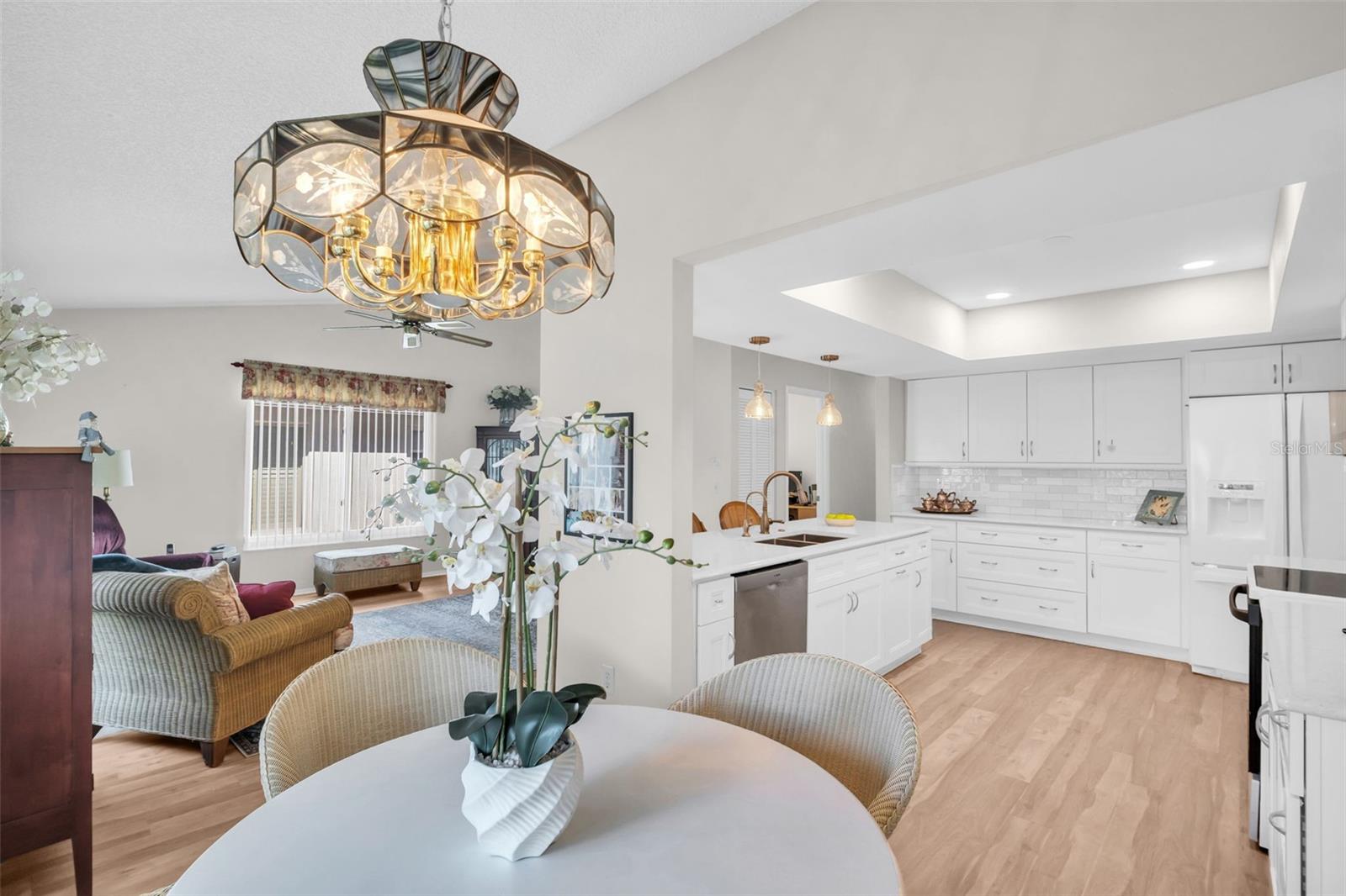 Open & airy spaces~