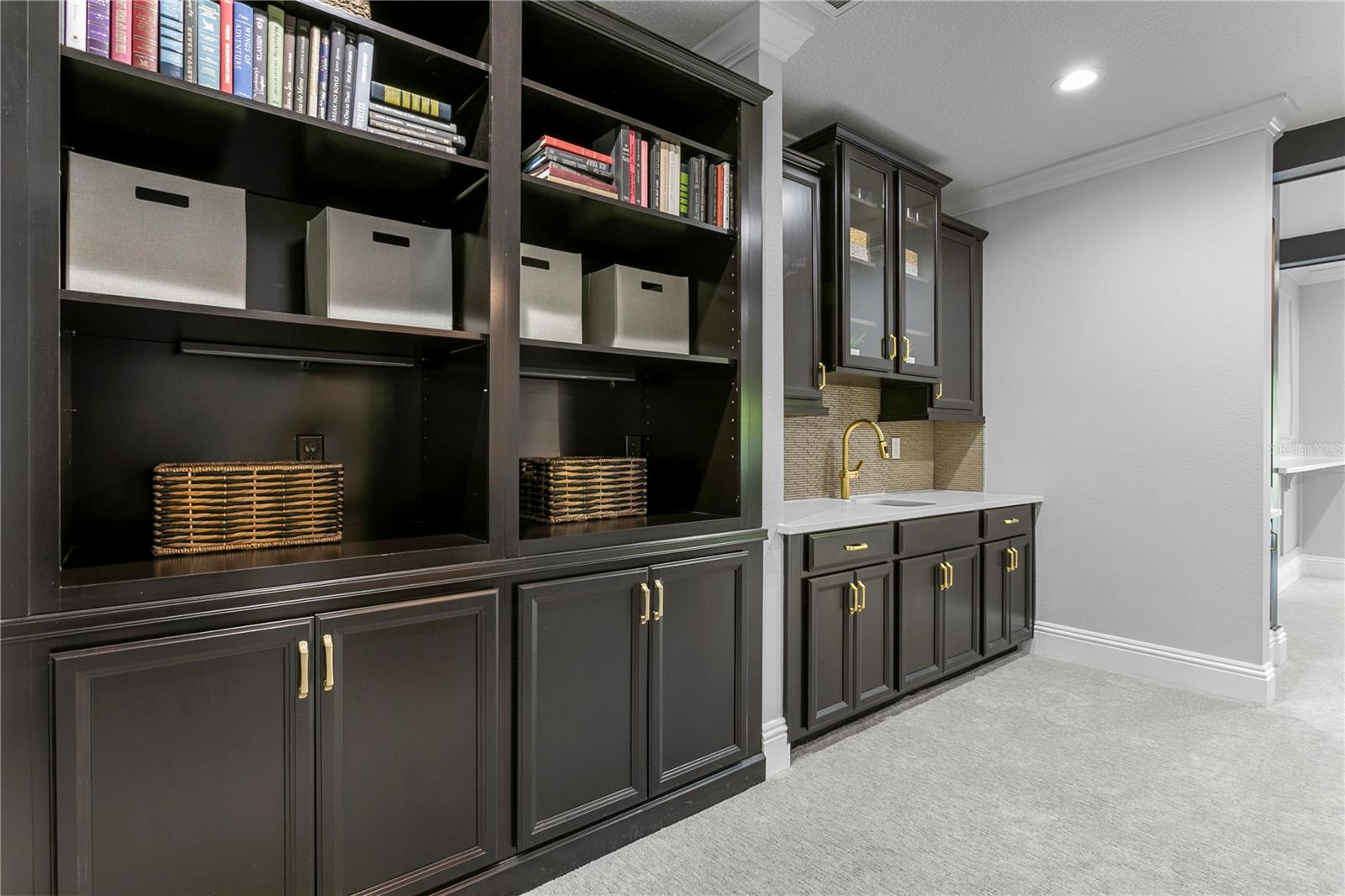 Large flexible gathering room.